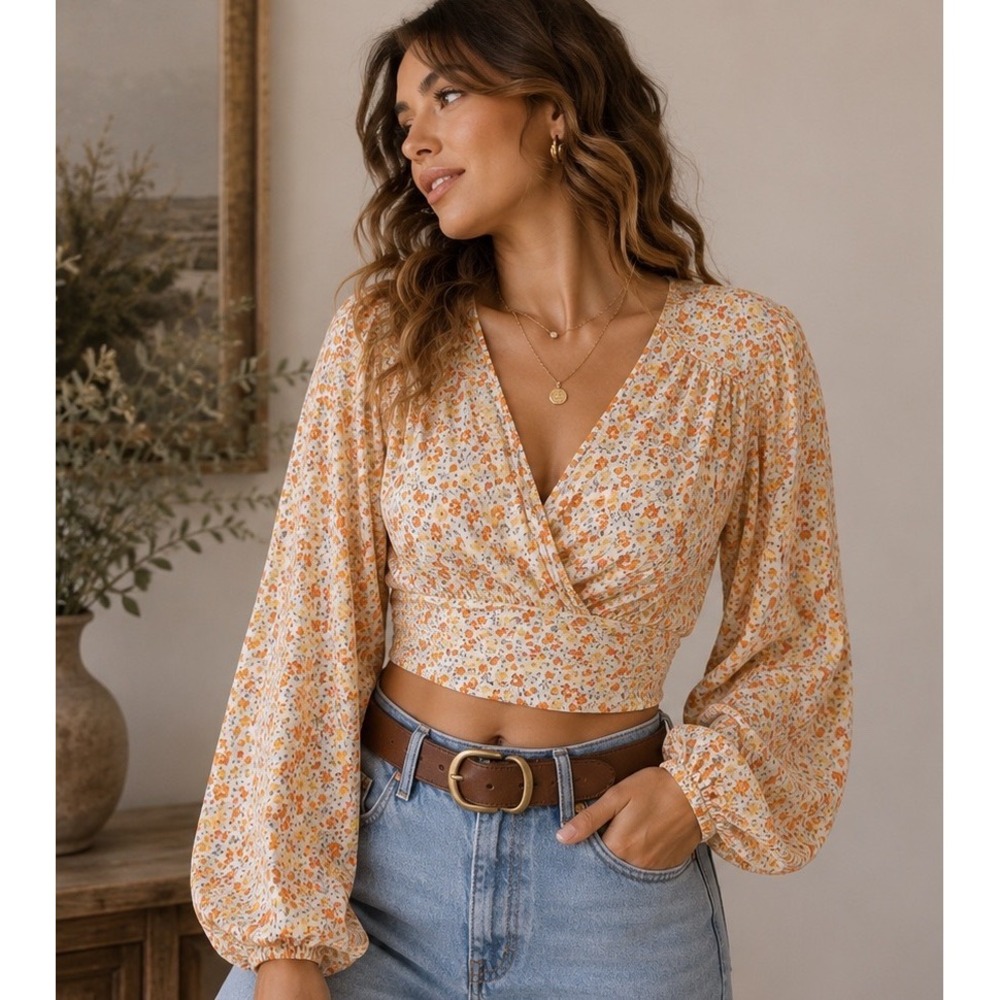 Womens Floral Crop Top Small Orange Ditsy Puff Sleeve Milkmaid Boho cotage